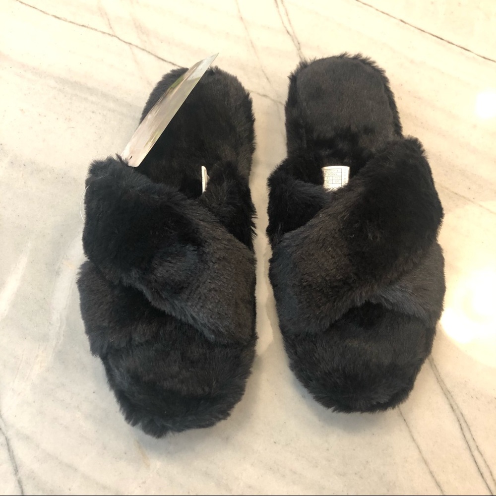 NWT Bear Paw X Band Sandal Slippers